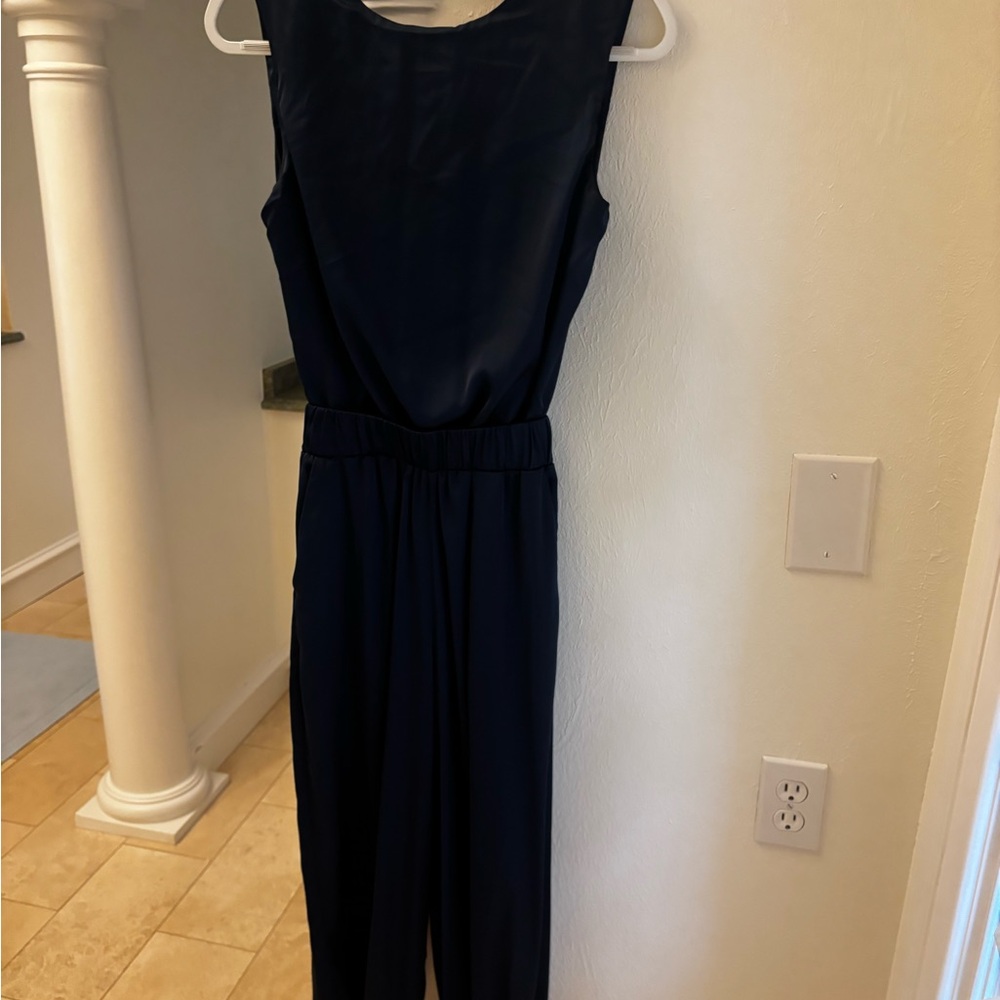 Chic Midnight Blue Sleeveless Jumpsuit